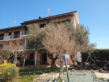 Lussuosa villa vista mare-305mq con box-Termoli