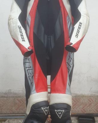 Tuta moto