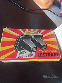 stereoscope con alcune diapositive incluse 