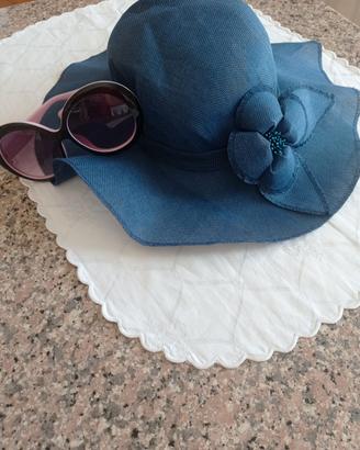 Cappello estivo con occhiali vintage 