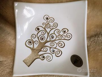 Piattino in vetro da Arzano (NA) decorato a mano