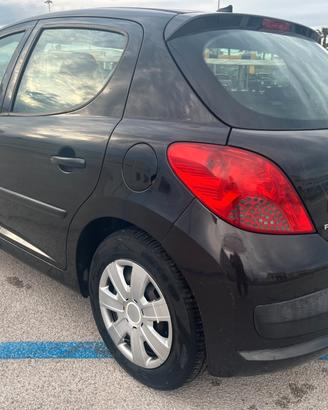 BEL LA 207 Peugeot 1.4 HDi 68CV(X Neopatentati)