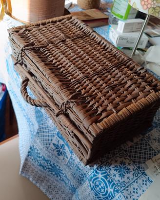 Cestino da pic-nic in vimini originale anni '60