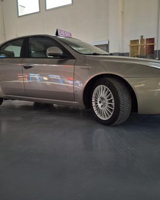 Alfa Romeo 159 2.0 JTDm Distinctive