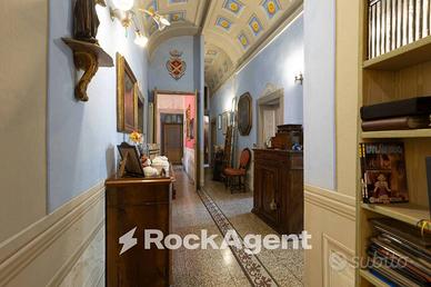 ESCLUSIVO APPARTAMENTO