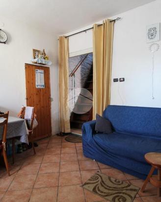 2 LOCALI A NEVIANO DEGLI ARDUINI
