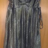 Vestito completo di coprispalle