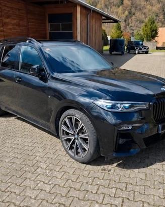 Bmw X7 50M 6 posti, tetto panoramico, gancio train