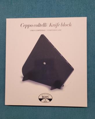 Coltelleria Berti ceppo completo.