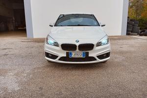 BMW 216d