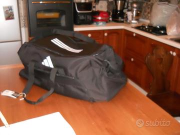 Borsone da viaggio  Adidas