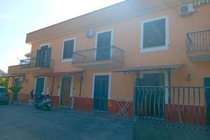 A 2 km dal centro di Pontecagnano Faiano (Sa)