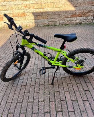 Mtb Rockrider 6-9 anni raggio 20