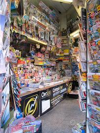 20 M AziendaSi edicola con struttura - no bar