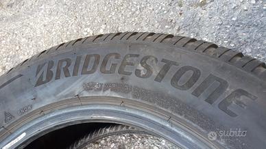 Gomme invernali 225 60 bridgestone
