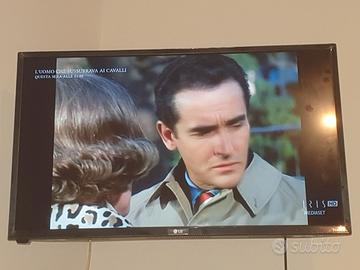 Tv Lg 32" + braccetto a muro