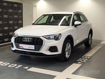 Audi Q3 35 TDI S tronic Business
