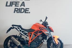 KTM 1290 SUPER DUKE R - 2016