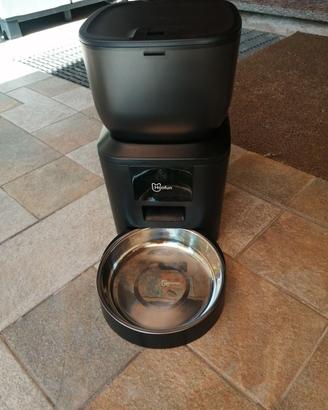 Alimentatore Wi-Fi  animali domestici cani e gatti