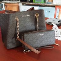 Portafoglio pochette Michael Kors