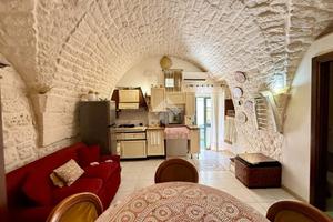 CASA INDIPENDENTE A CEGLIE MESSAPICA