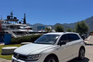 Volkswagen Tiguan 1.6 TDI 116 cv R line