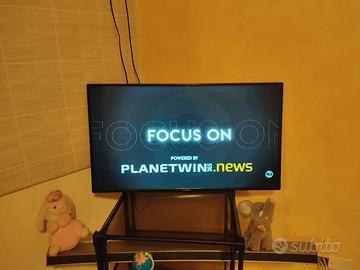 Televisione smart tech 42 pollici 