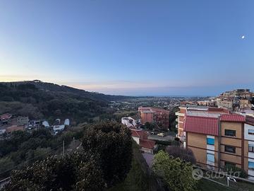 Ampio e panoramico appartamento