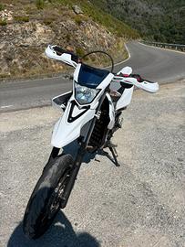 wr 125x