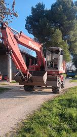 Escavatore semovente gommato POCLAIN 61P