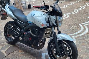 Moto Suzuki Gsr 600
