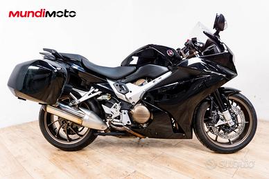 HONDA VFR 800 F ABS - 2016