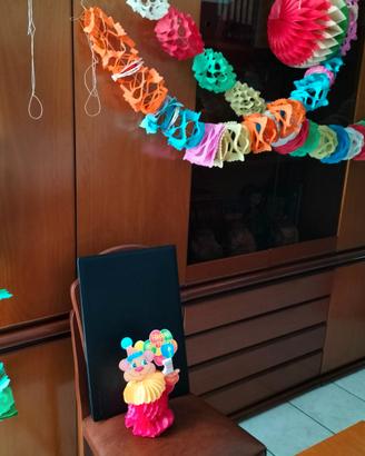 SET GHIRLANDE E DECORAZIONI PER FESTE DI BAMBINI