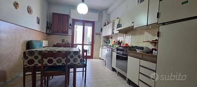 Appartamento con box - Via Monsignor Bologna
