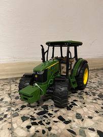 Trattore bruder john deere