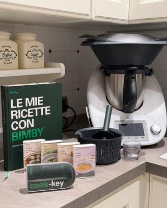 Bimby TM5 completo + Cook-key + 4 Stick originali