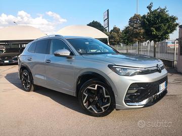 Volkswagen Tiguan 2.0 TDI 150 CV DSG R-Line ***GAR