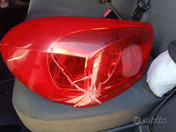 fanale posteriore sx Tiguan 2011