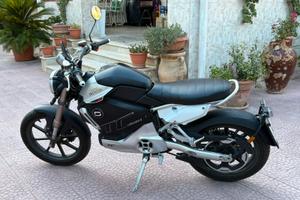 Super soco tc max 125