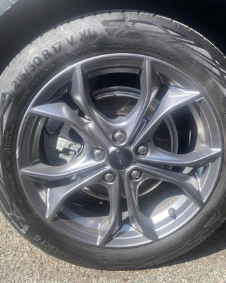 Cerchi da 17" Ford focus st-line e gomme