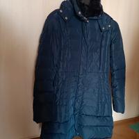 piumino donna blu con collo di pelliccia 