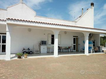 Villa sorbola Ostuni