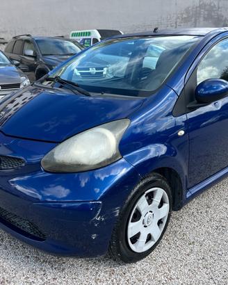 Toyota Aygo 1.0 12V VVT-i 5 porte Griffe