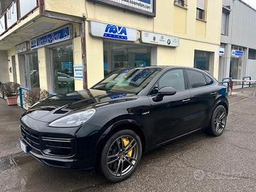 Porsche Cayenne Coupé 4.0 V8 Turbo S E-Hybrid