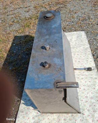 Land rover defender serbatoio carburante