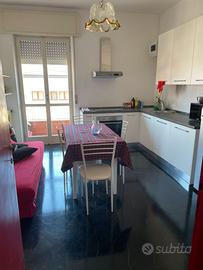 Stanza singola Borgo Roma a ragazza