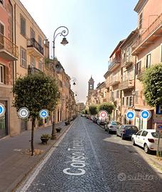 Marino grazioso bilocale ammobiliato