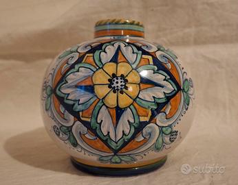 Piccolo vaso a boccia 