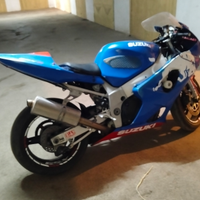 Suzuki gsxr uso pista