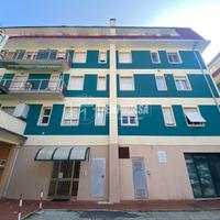 APPARTAMENTO CON ASCENSORE IN ZONA SERVITA VICINO